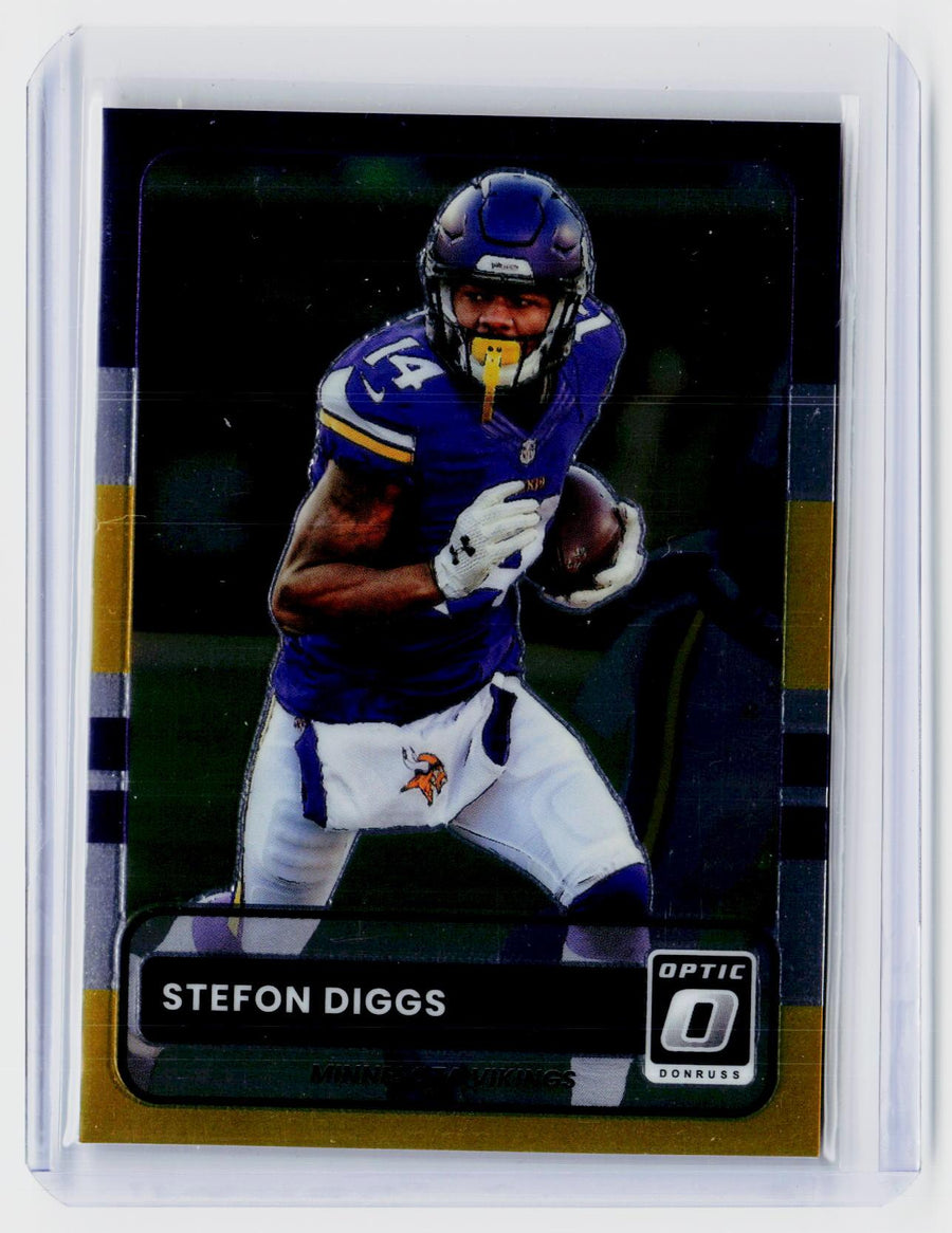 2025 Donruss Optic #18 Stefon Diggs 2015 Retro - front