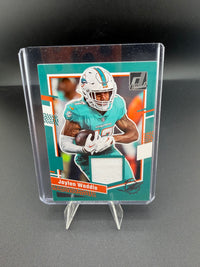 2023 Panini Donruss Downtown Threads Jaylen Waddle Miami Dolphins Memorabilia Card DTH-JW - front