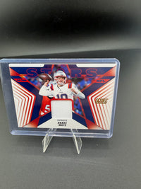2025 Panini Score Stars of the NFL Drake Maye Jersey Relic #SNJ-DMY - front
