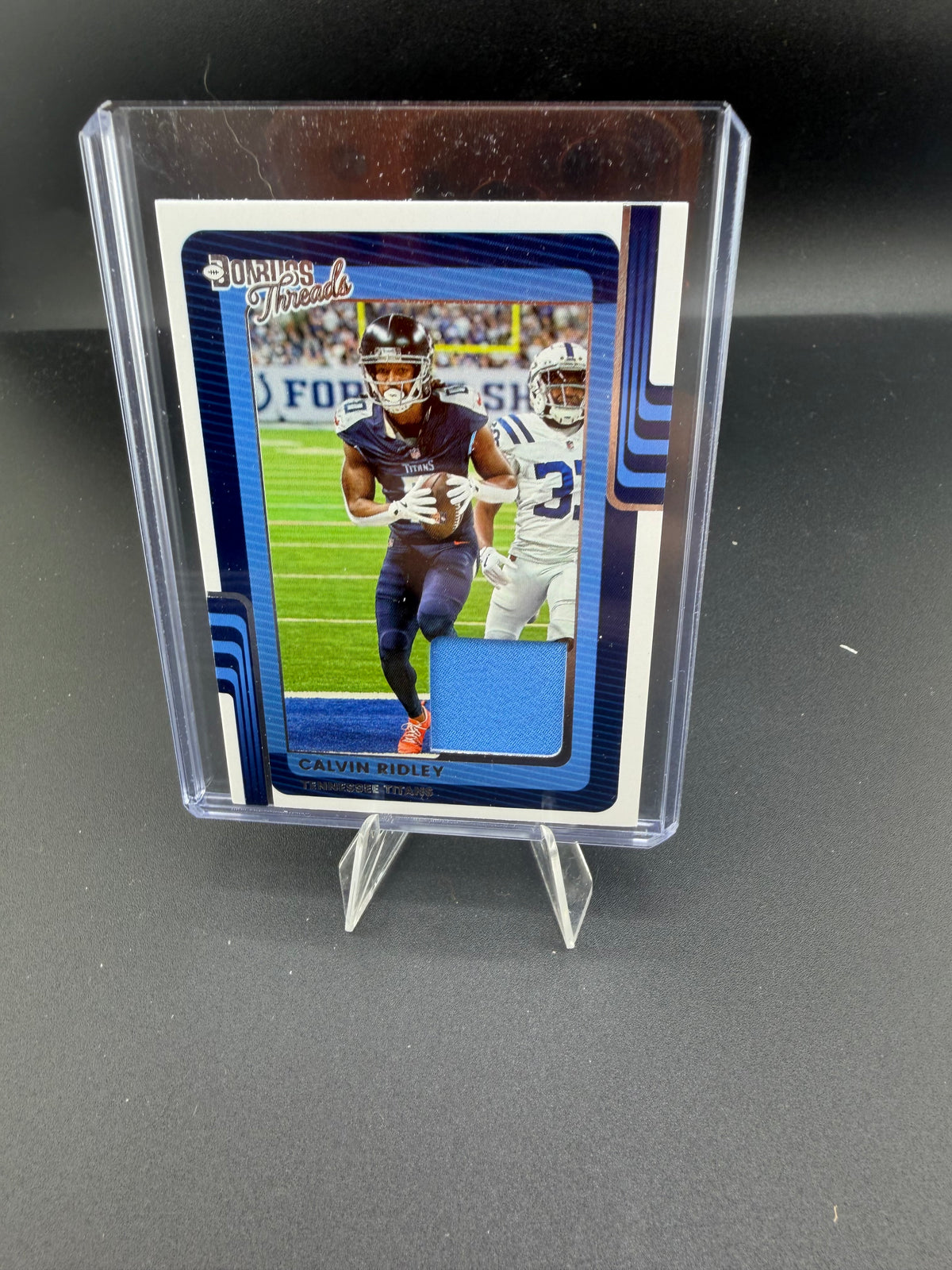 2025 Panini Donruss Threads Calvin Ridley Memorabilia Card #DTH-CRY - front