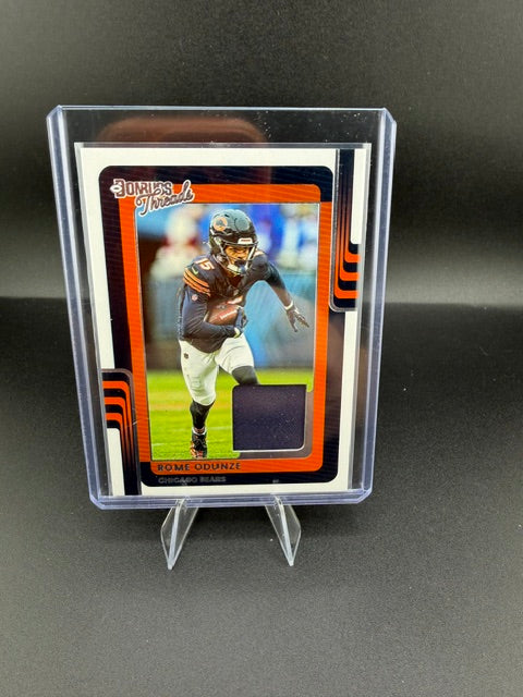 2025 Panini Donruss Threads Rome Odunze Memorabilia Card DTH-ROE - front