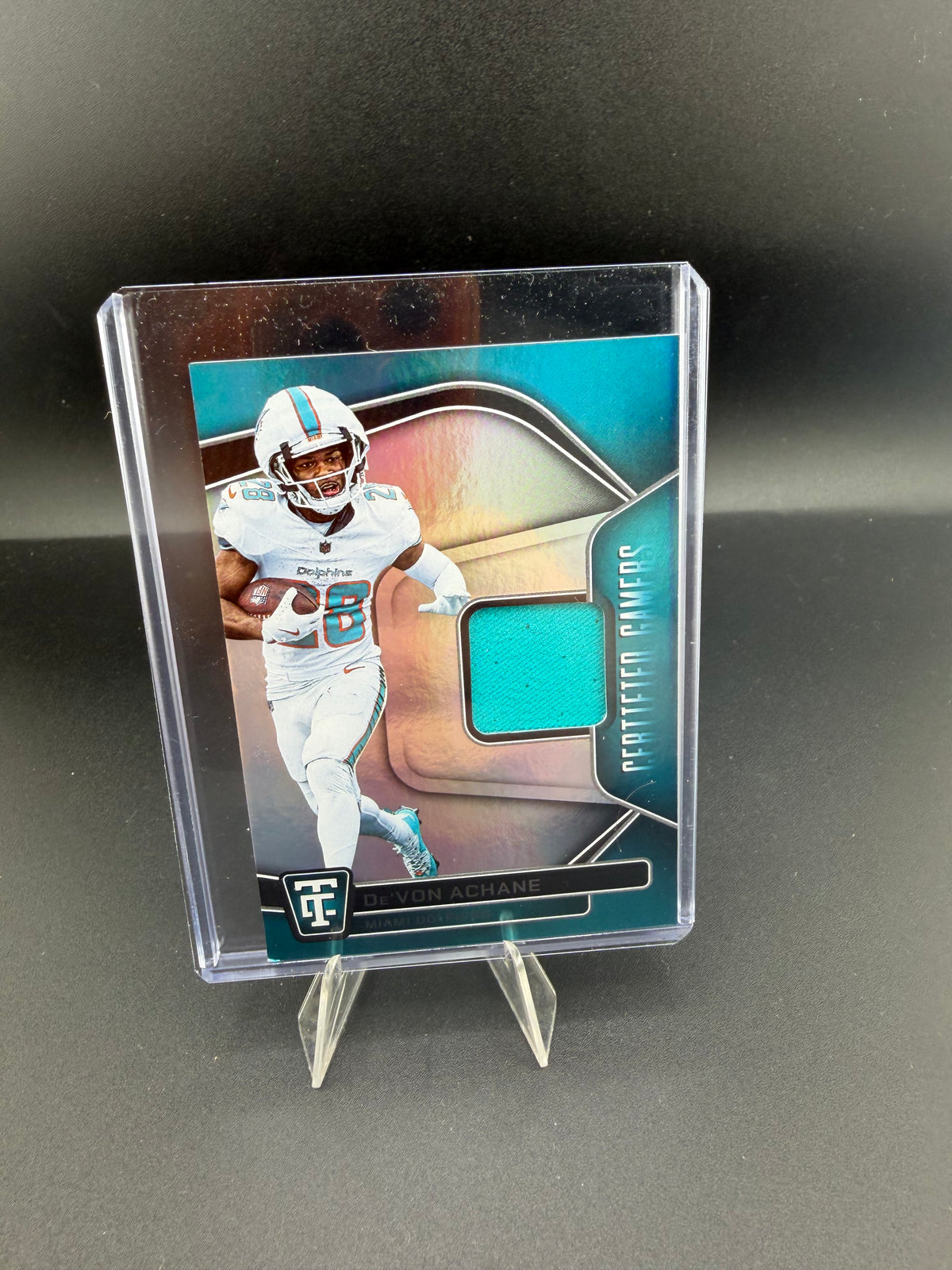 2024 Panini Totally Certified Certified Gamers De'Von Achane Memorabilia Card CG-DVE - front