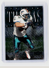 1999 SkyBox Premium #62 Zach Thomas Miami Dolphins - front