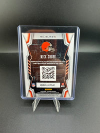 2020 Panini Playbook BLITZ-6 BLITZ Nick Chubb Memorabilia - back