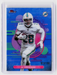 2025 Topps Finest Football De'Von Achane Blue Refractor /150 #158 - front
