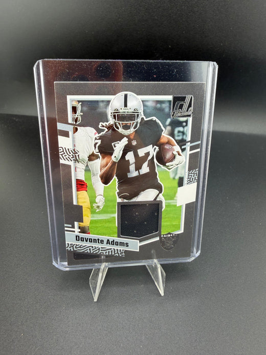 2023 Panini Donruss Downtown Threads Davante Adams Las Vegas Raiders Memorabilia Card DTH-DA - front