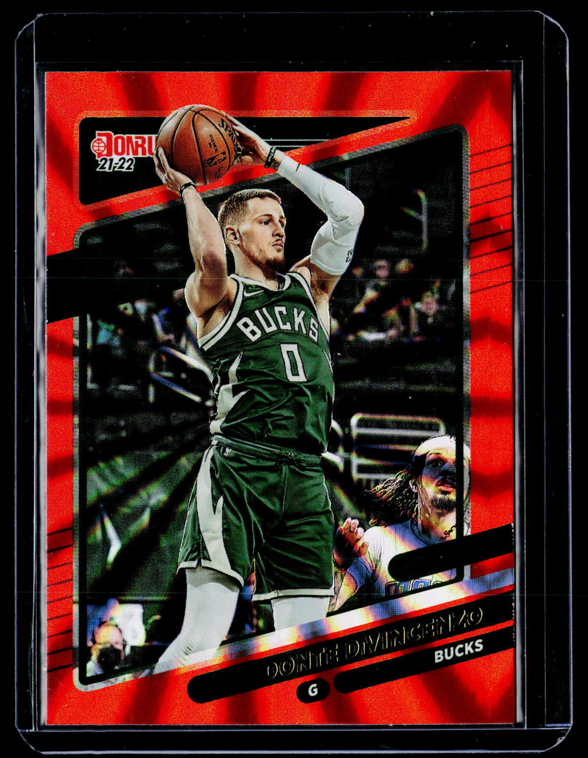 2021-22 Panini Donruss Donte DiVincenzo #94 Milwaukee Bucks - front
