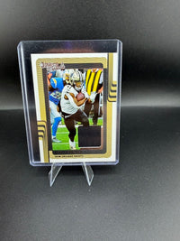2025 Panini Donruss Threads Alvin Kamara Memorabilia Card DTH-AKA - front