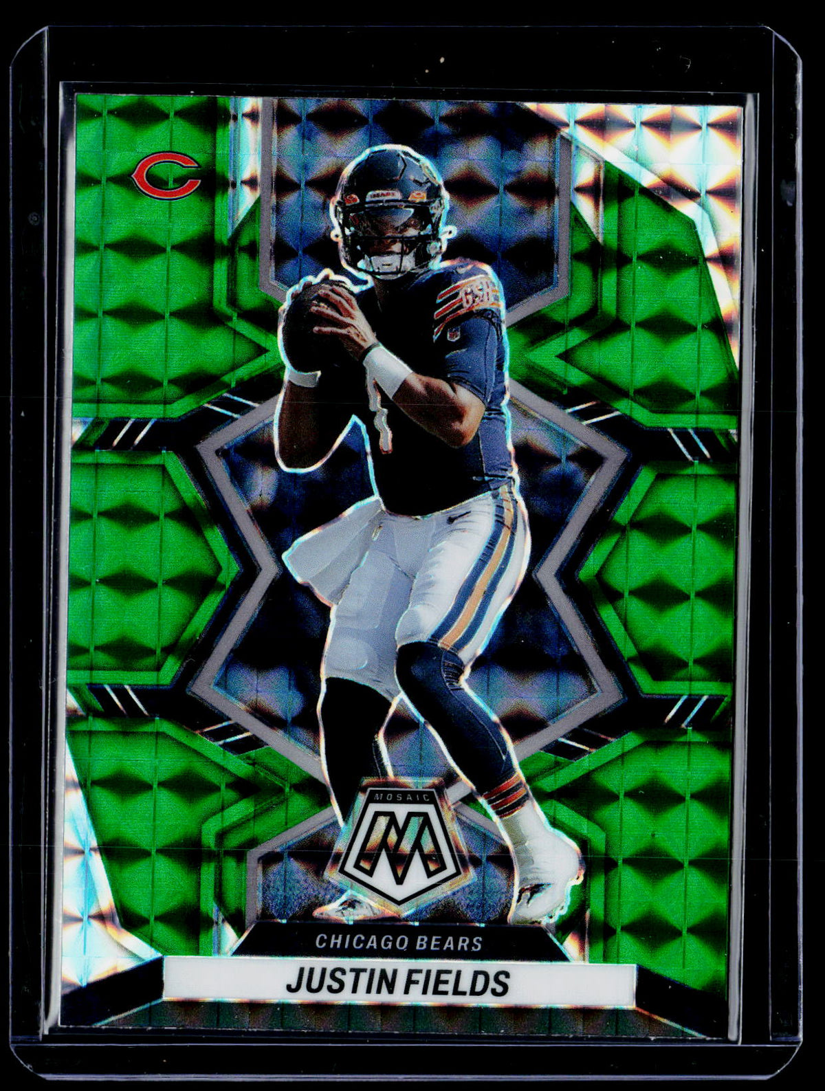 2022 Panini Mosaic Football Justin Fields #33 Chicago Bears - front