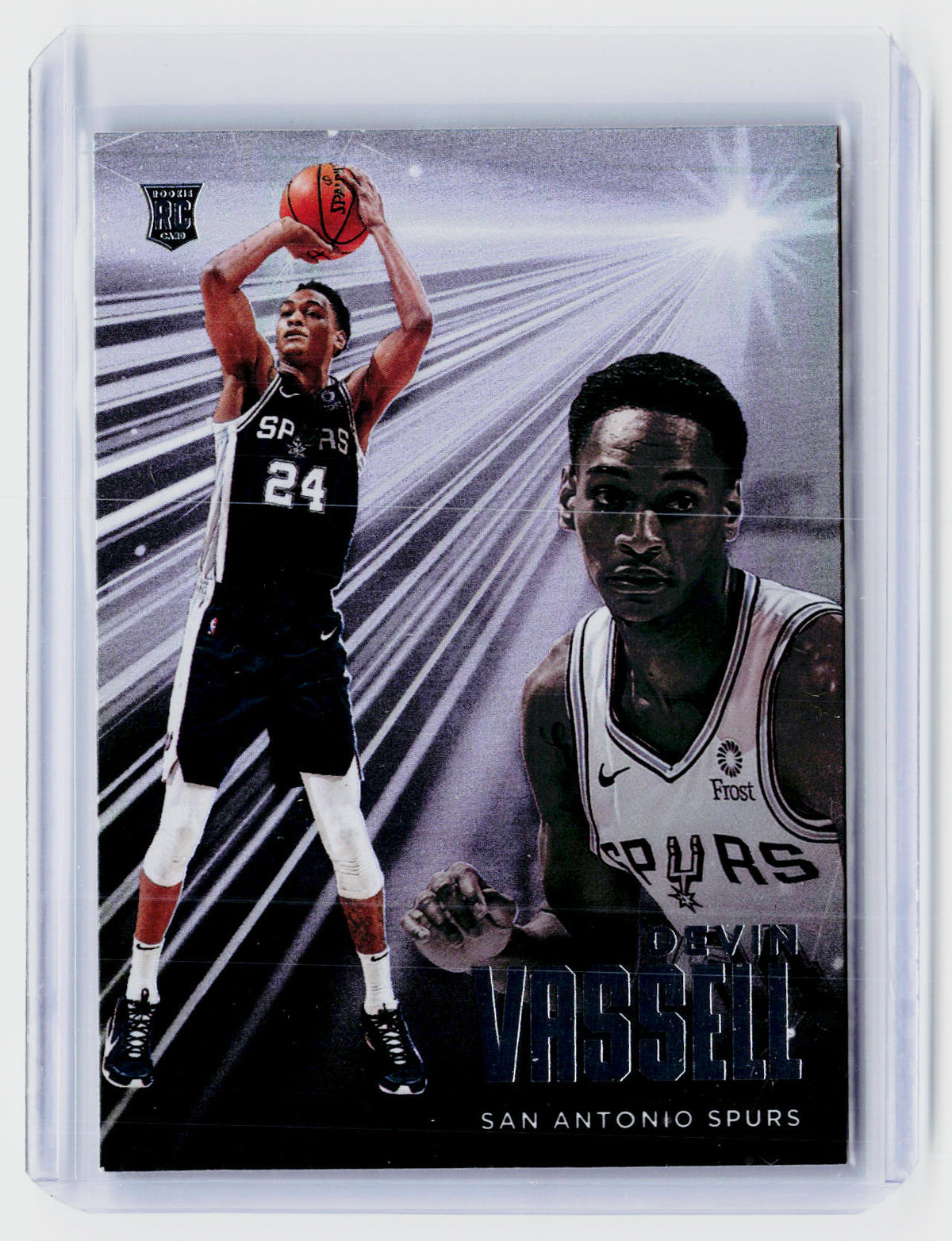 2020-21 Panini Chronicles Essentials Devin Vassell Rookie #221 San Antonio Spurs - front
